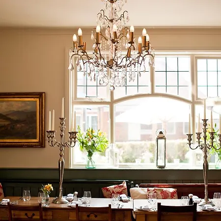 The Cricketers Inn-2